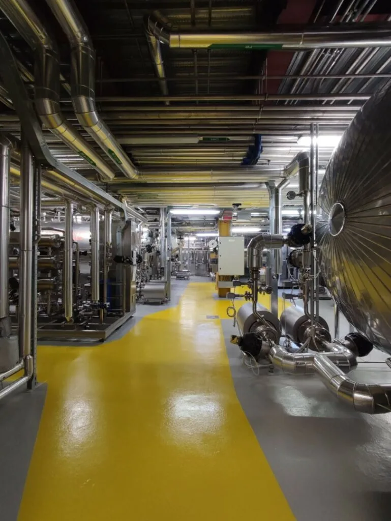 Pavimento industriale in resina per settore chimico e farmaceutico