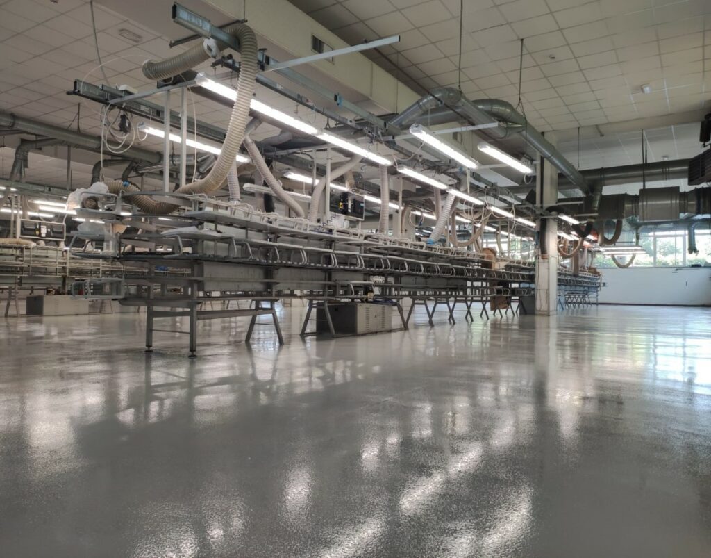 Pavimento industriale in resina per settore metalmeccanico