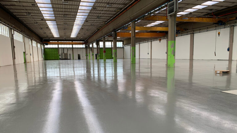 Pavimento industriale in resina multistrato