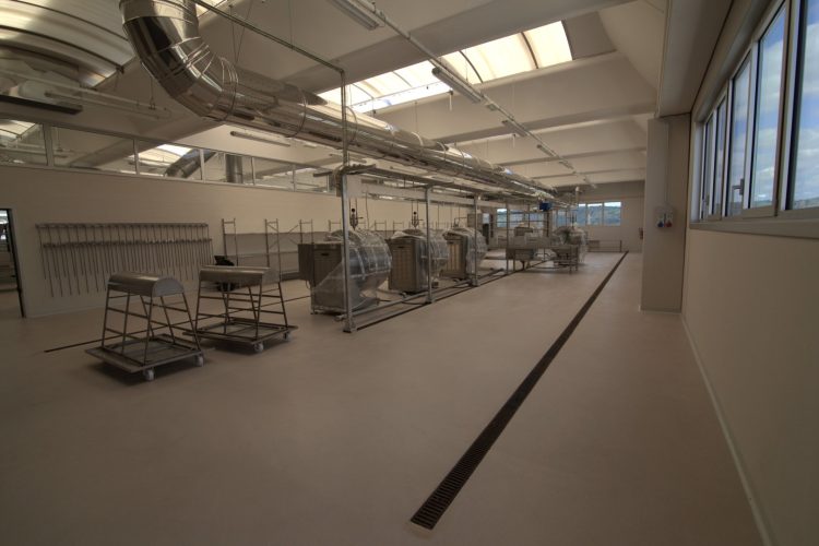 Pavimento industriale in resina per settore metalmeccanico