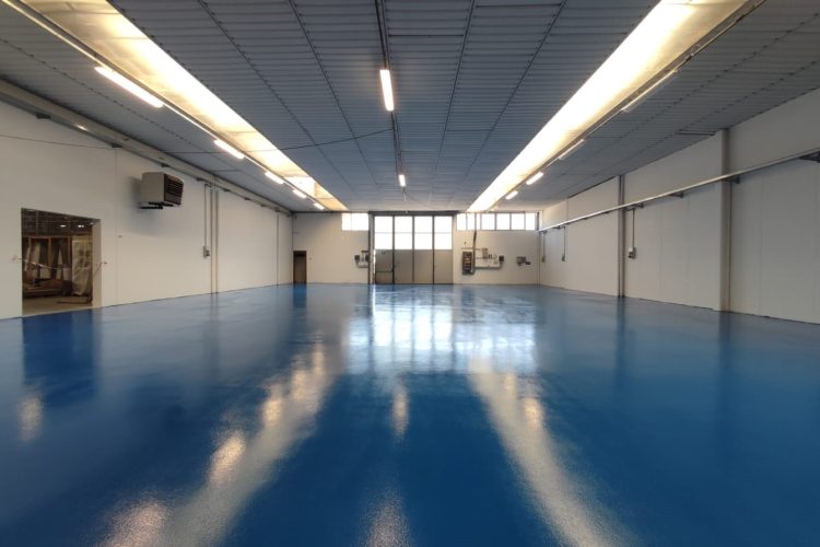 Pavimento industriale in resina per settore metalmeccanico